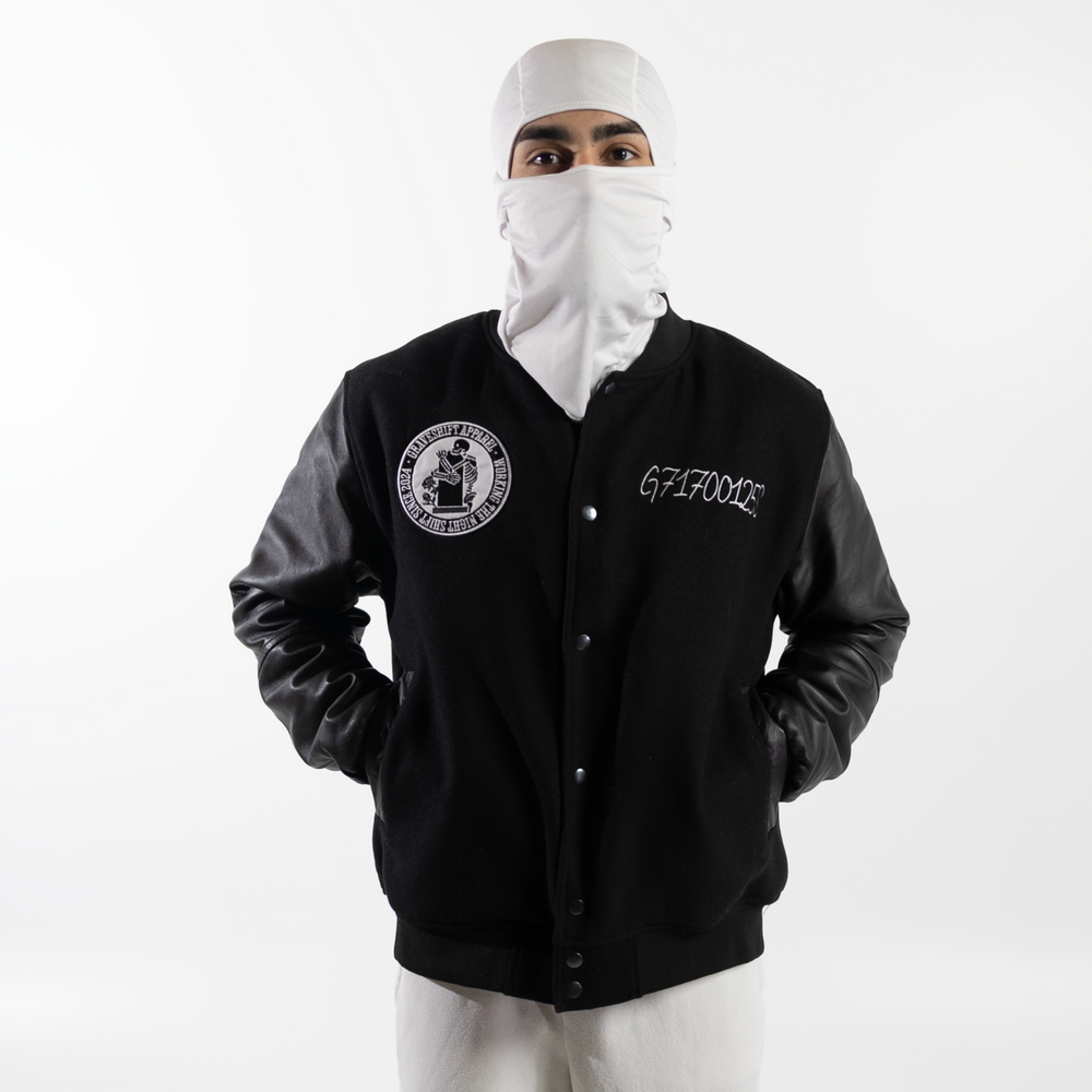 
                      
                        "Graveshift" '25 Varsity
                      
                    